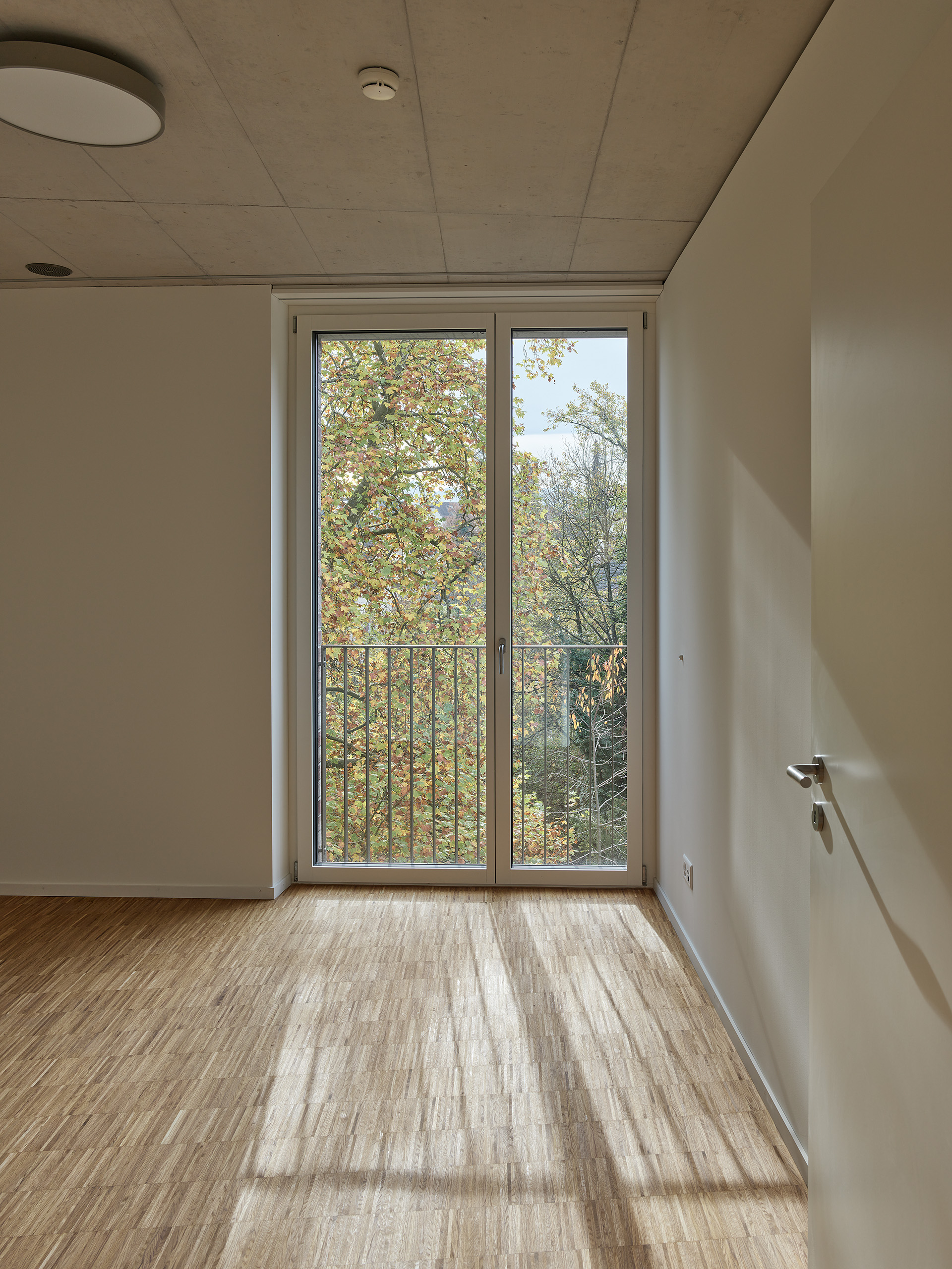 Meletta Strebel Architekten  · Alters- und Pflegewohnungen Elisabethenpark · Luzern · Aufnahmen 10.2022